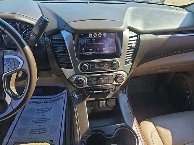 Used 2015 Chevrolet Suburban LT image 10