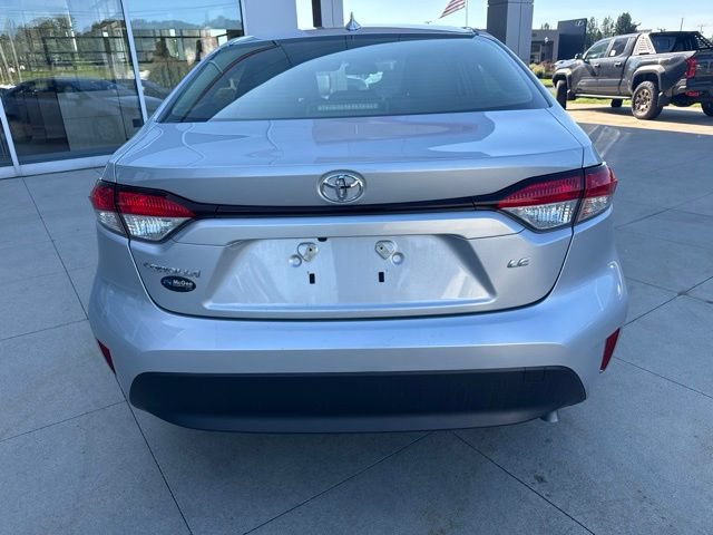 Used 2024 Toyota Corolla LE FWD image 6