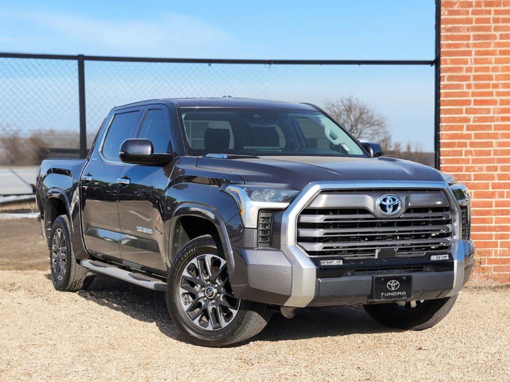 Used 2023 Toyota Tundra Limited image 1