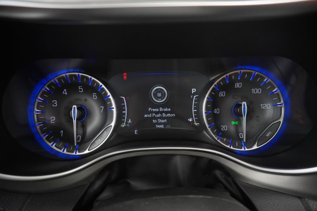Used 2024 Chrysler Pacifica Pinnacle image 31