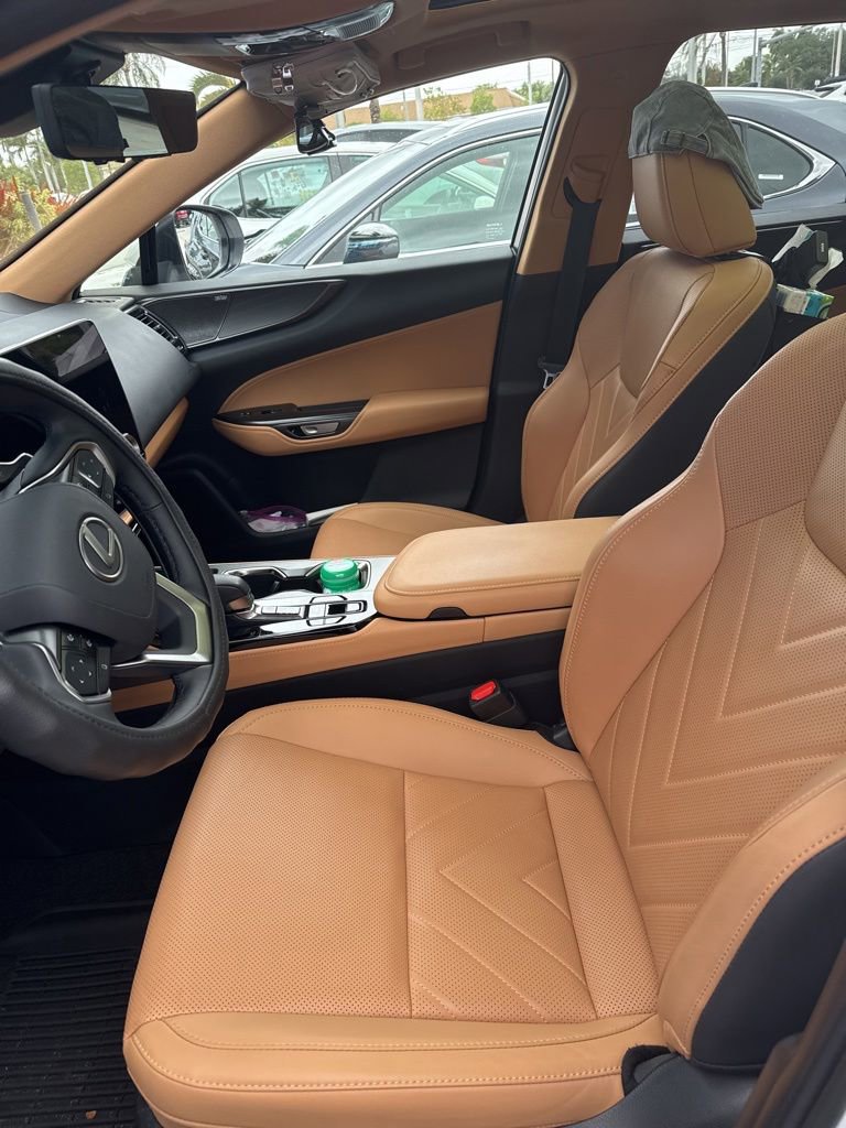 Used 2025 Lexus NX 350h AWD w/ Cold Area Package image 3