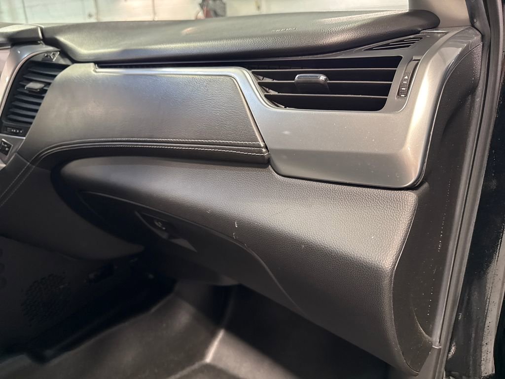 Used 2020 Chevrolet Tahoe 4WD image 29