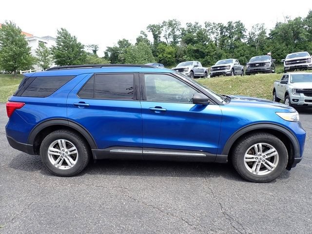 Used 2020 Ford Explorer XLT w/ Equipment Group 202A AWD/4WD image 7