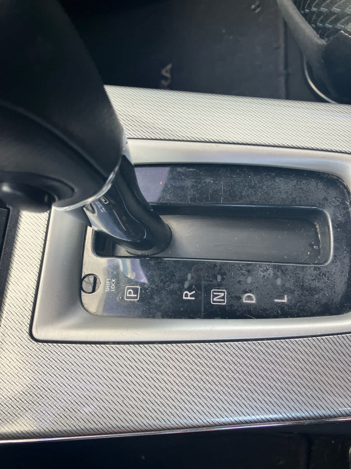Used 2015 Nissan Sentra SR FWD image 22