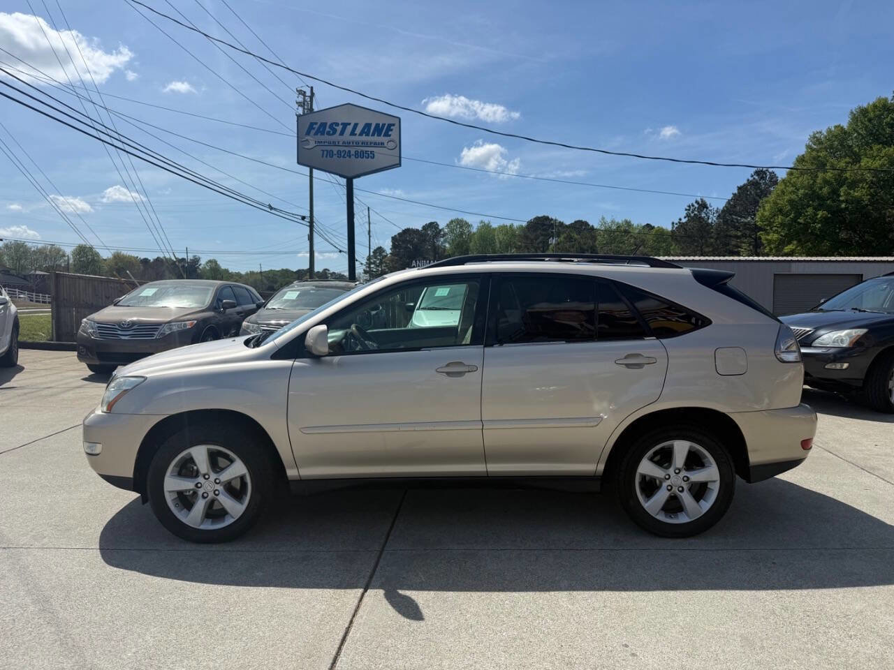 Used 2006 Lexus RX 330 FWD image 4