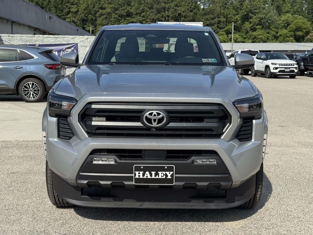 Used 2024 Toyota Tacoma SR5 AWD/4WD image 26