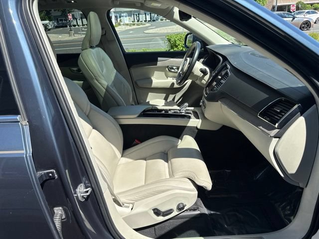 Used 2022 Volvo XC90 T8 Inscription w/ Advanced Package AWD/4WD image 15