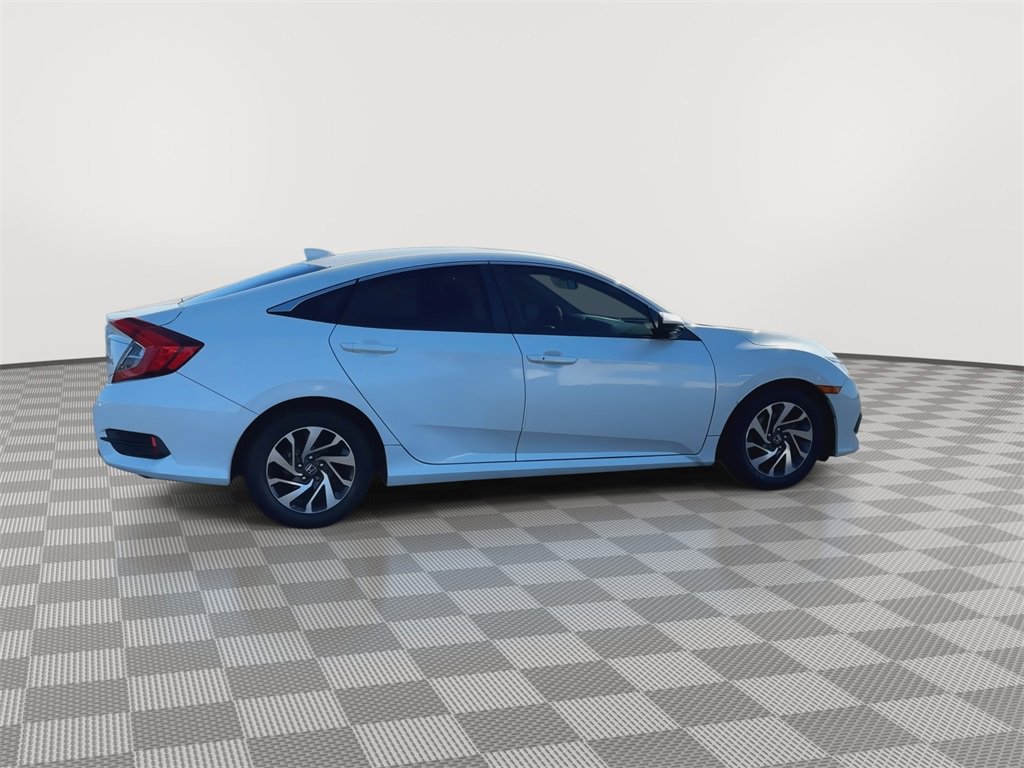 Used 2018 Honda Civic EX image 9