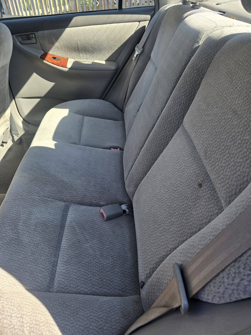 Used 2003 Toyota Corolla LE FWD image 18