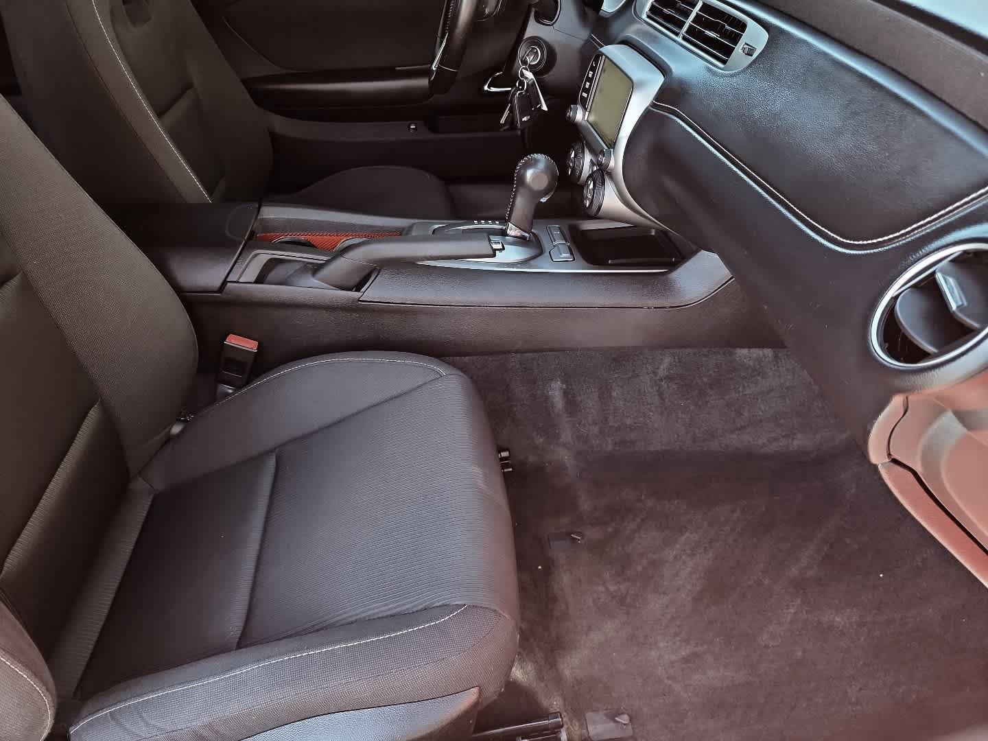 Used 2015 Chevrolet Camaro LT w/ 1LT Preferred Package RWD image 23
