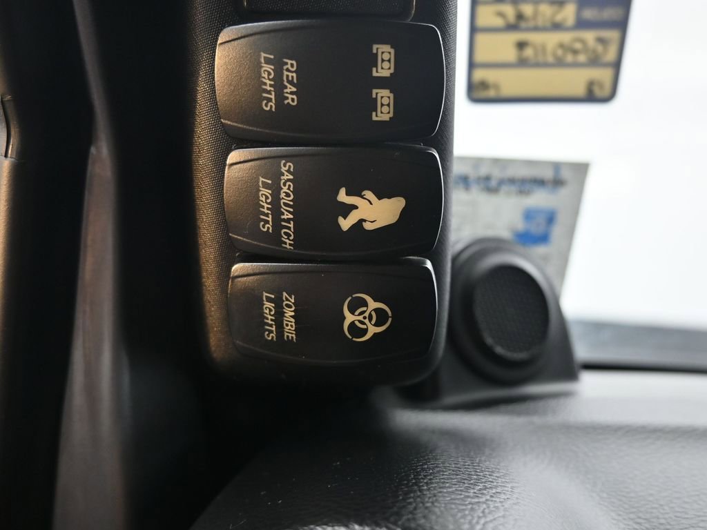 Used 2013 Jeep Wrangler Unlimited Sahara w/ Dual Top Group image 26