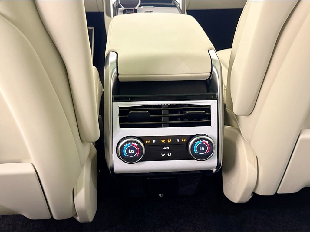New 2026 Land Rover Range Rover SE AWD/4WD image 23
