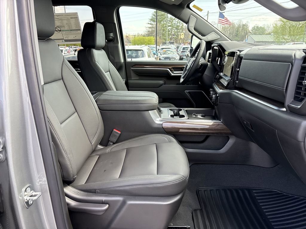 New 2026 Chevrolet Silverado 2500 LT image 29
