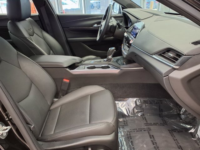 Used 2026 Cadillac CT4 Premium Luxury RWD image 10