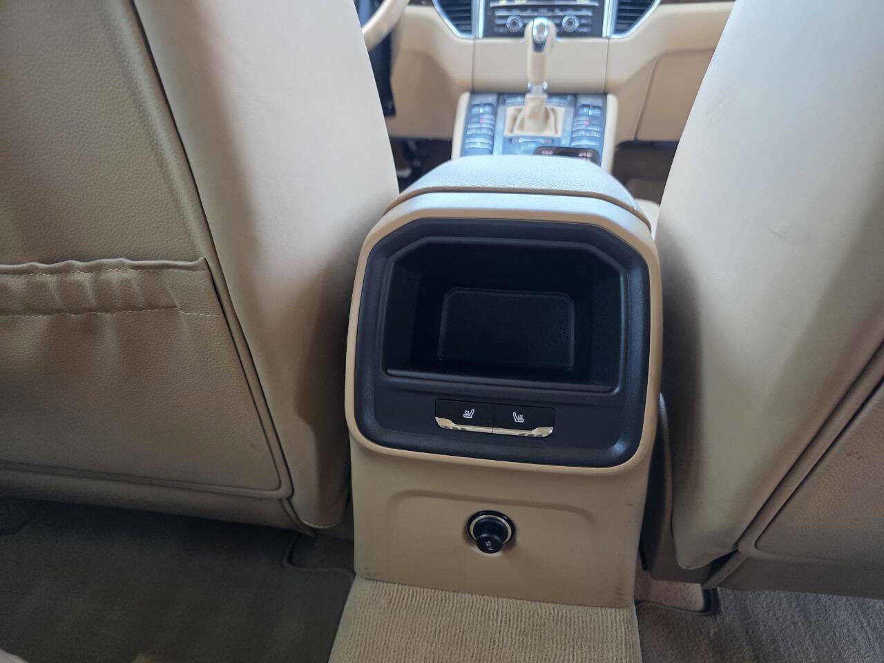 Used 2015 Porsche Macan S w/ Premium Package Plus image 15