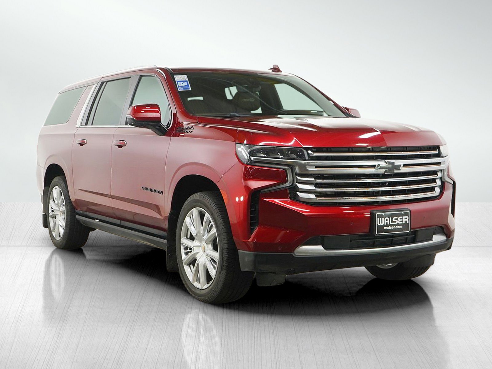 Used 2021 Chevrolet Suburban High Country w/ Premium Package AWD/4WD image 7