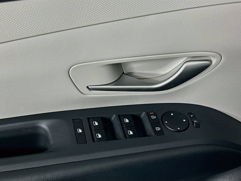 New 2026 Hyundai Tucson SE FWD image 18