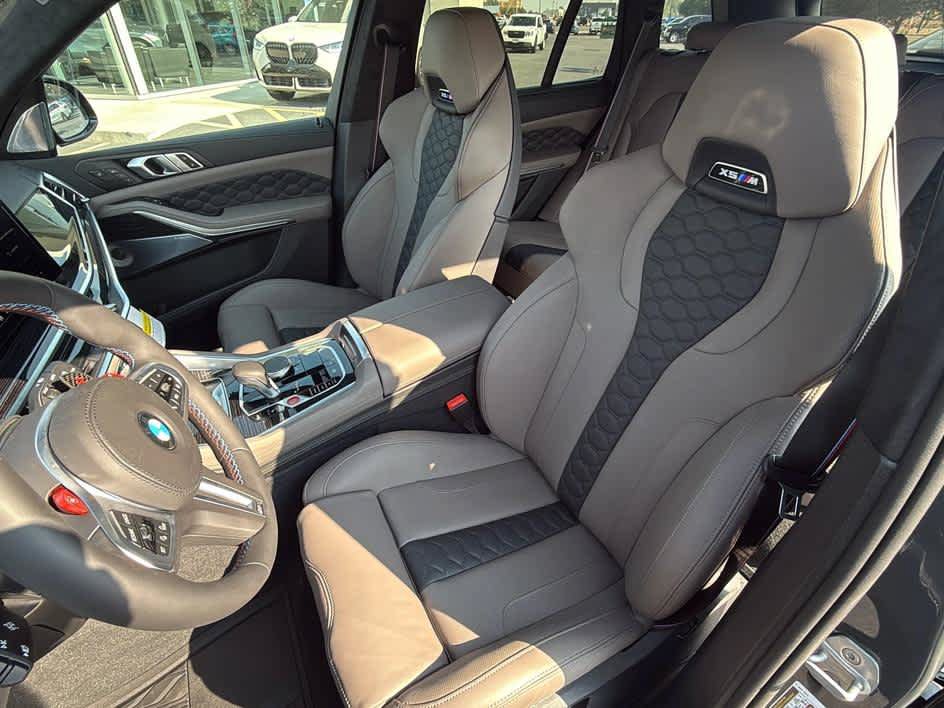 New 2026 BMW X5 M Competition w/ Executive Package AWD/4WD image 11
