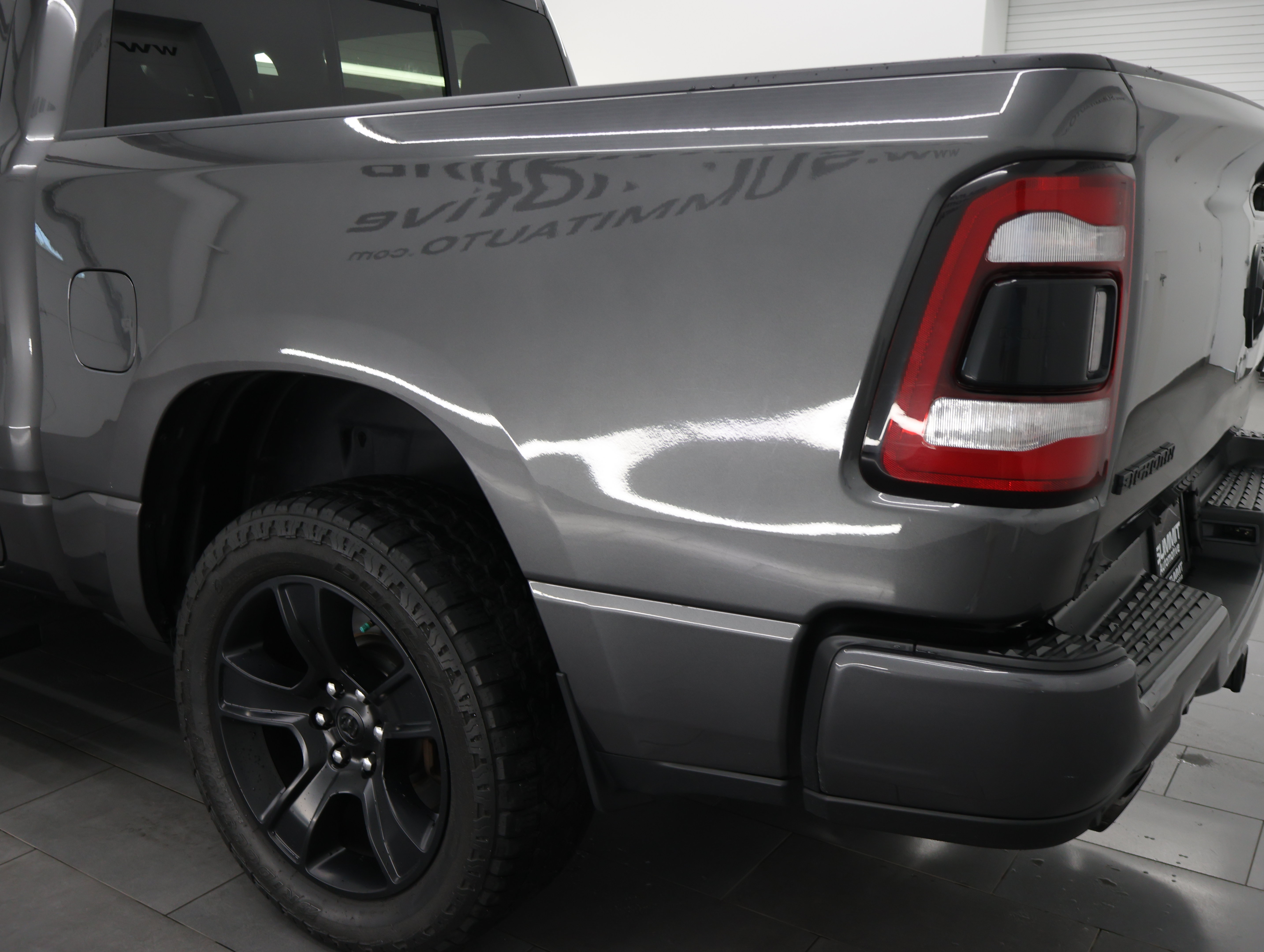 Used 2024 RAM 1500 Big Horn AWD/4WD image 25