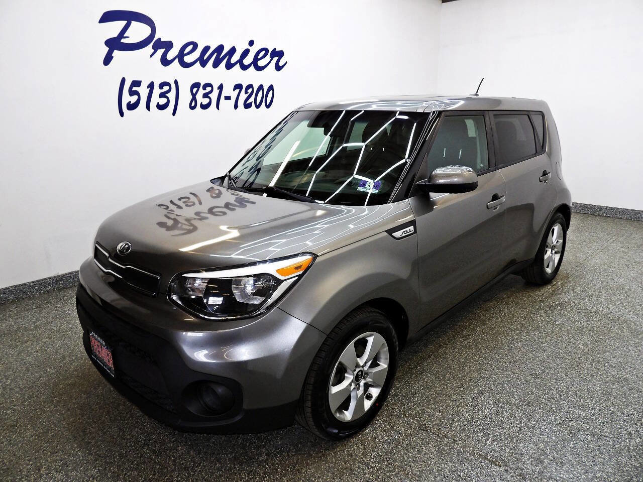 Used 2017 Kia Soul Base 4dr Crossover 6A image 1