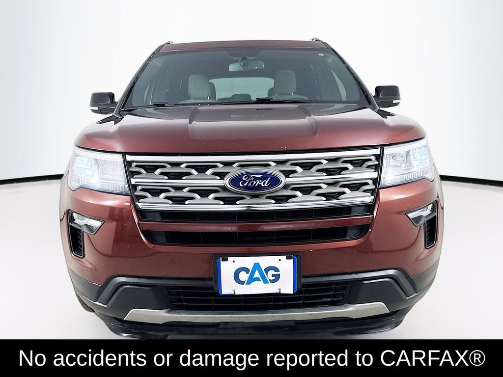 Used 2018 Ford Explorer XLT w/ Equipment Group 201A FWD image 2