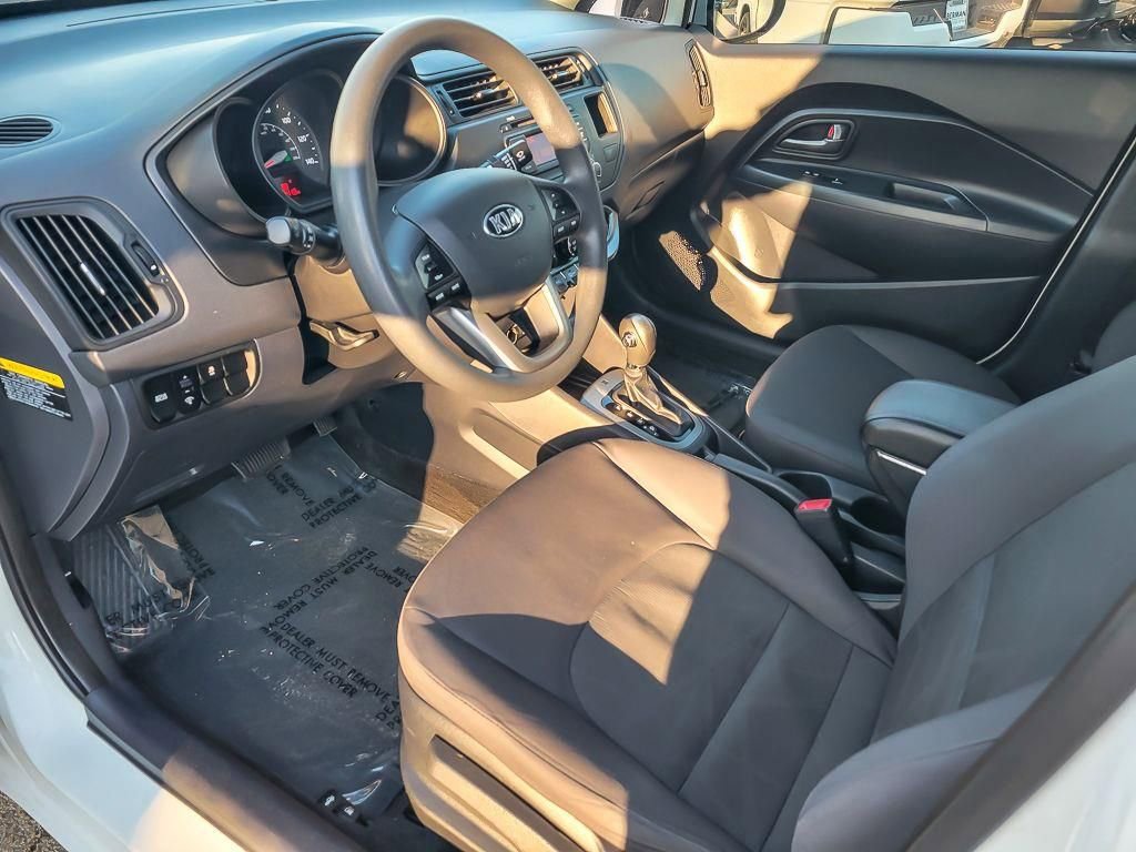 Used 2014 Kia Rio LX w/ Power Package image 8