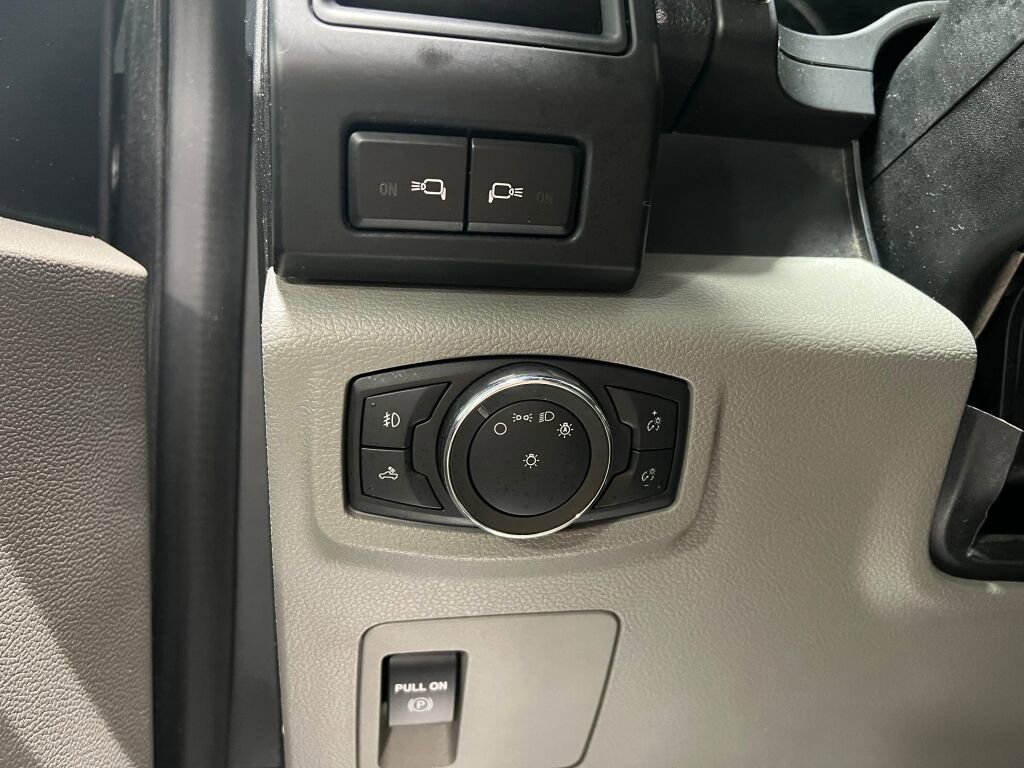 Used 2020 Ford F150 XL w/ Equipment Group 101A Mid image 12