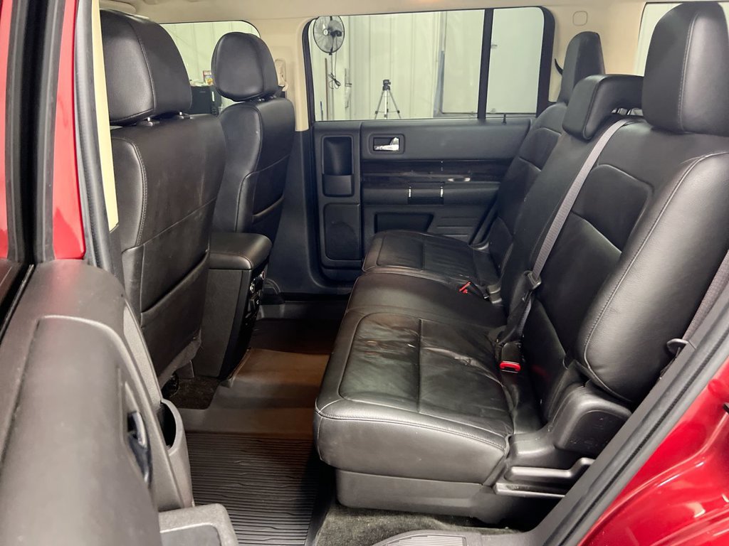 Used 2019 Ford Flex SEL w/ Equipment Group 202A FWD image 24
