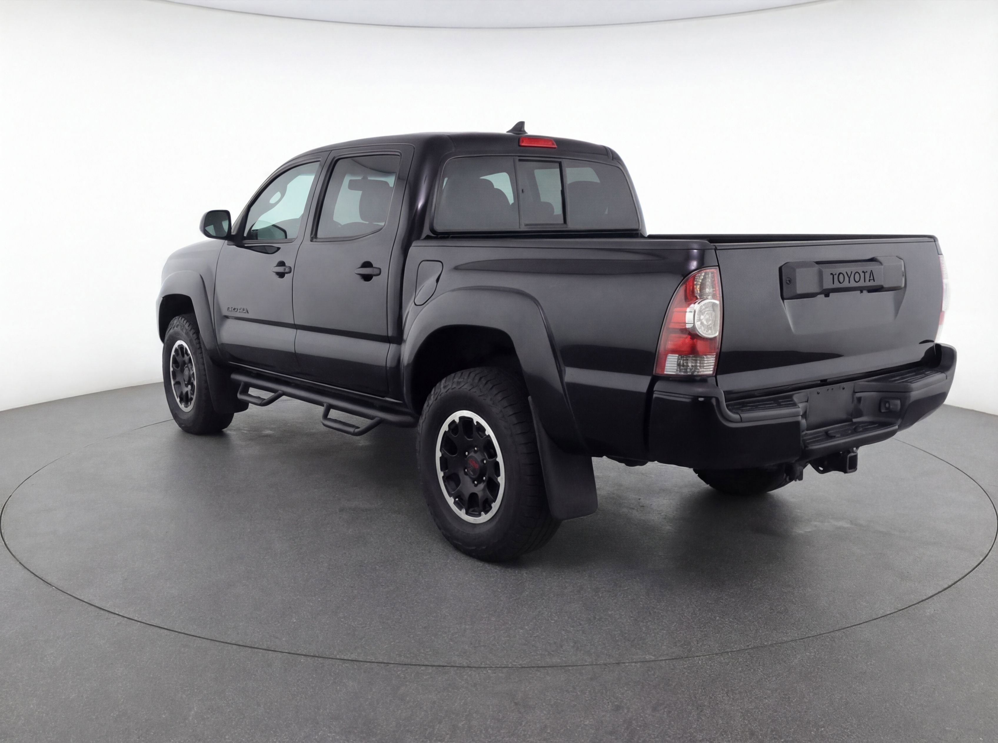 Used 2025 Toyota 4Runner TRD Off-Road image 6