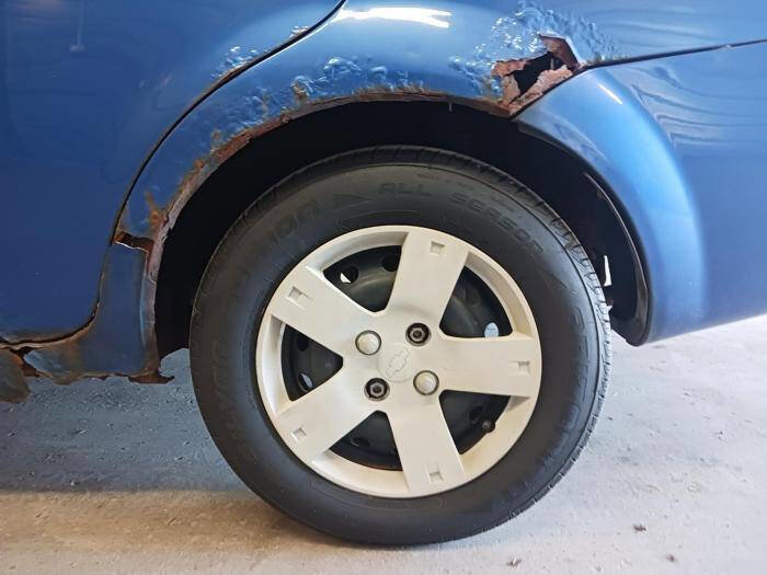 Used 2006 Chevrolet Aveo LS FWD image 14