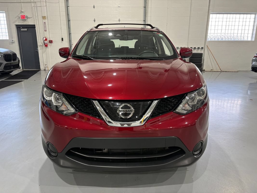 Used 2019 Nissan Rogue Sport SV AWD/4WD image 2