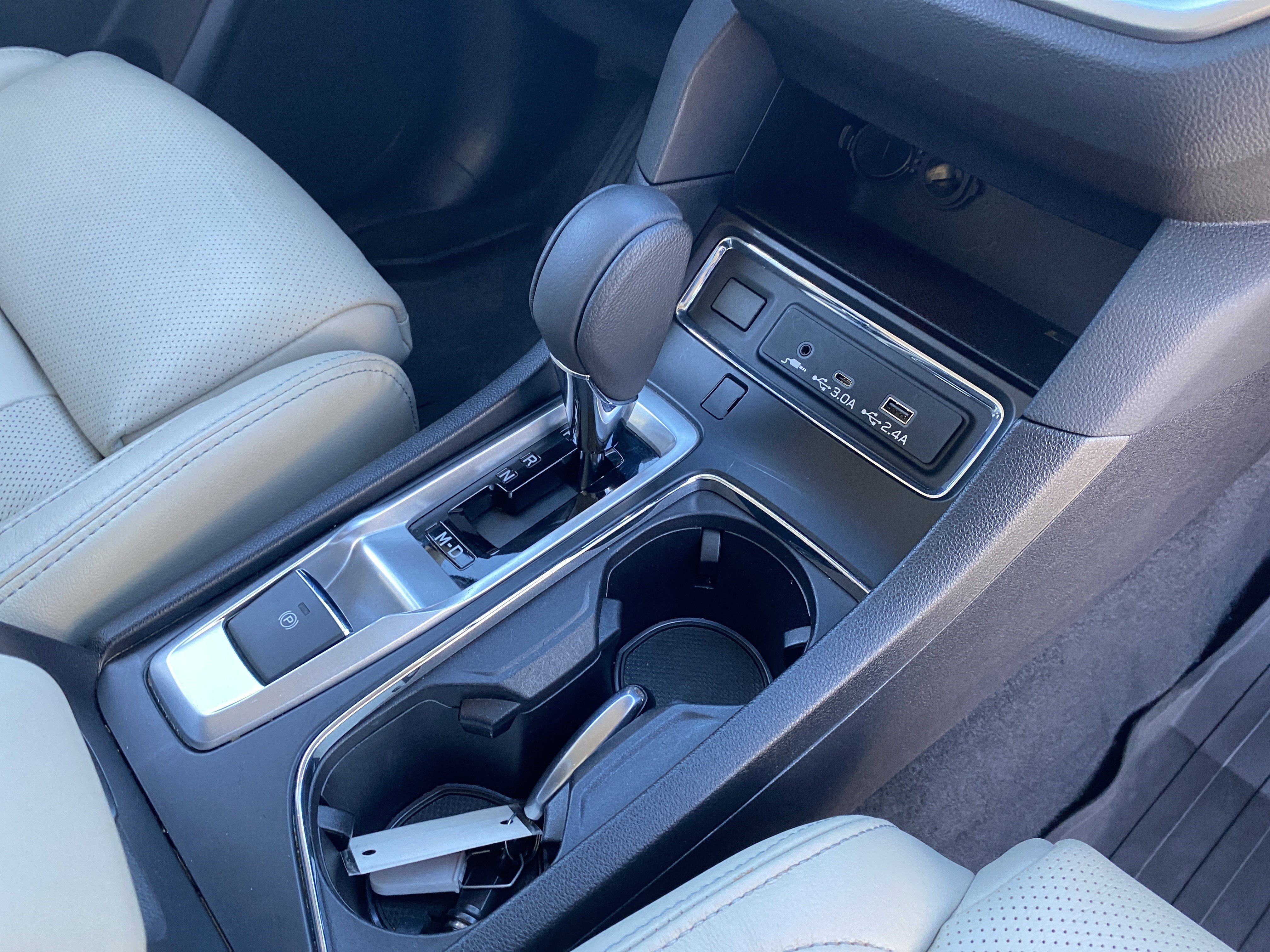 Used 2023 Subaru Ascent Limited image 16