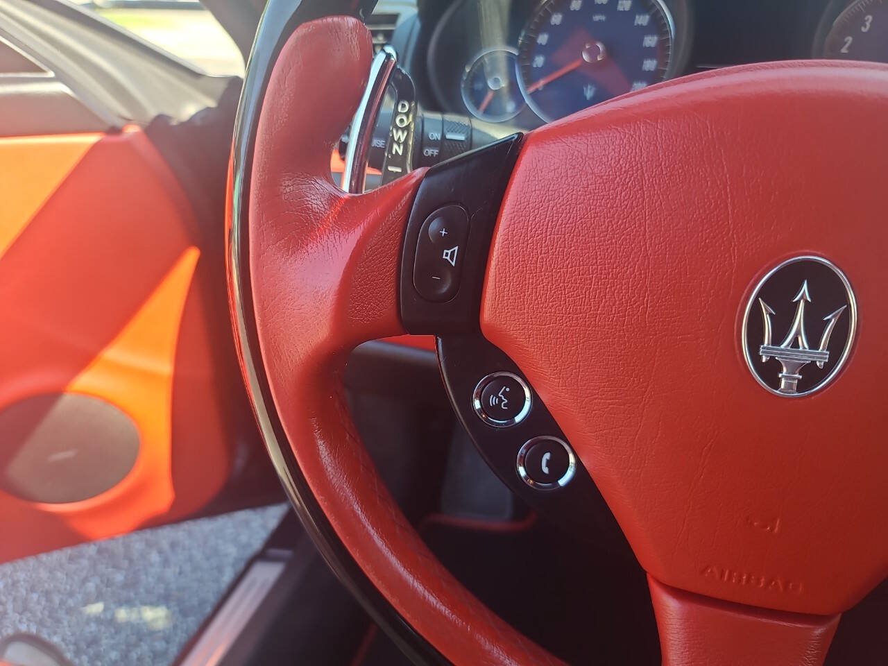 Used 2010 Maserati GranTurismo Coupe RWD image 20