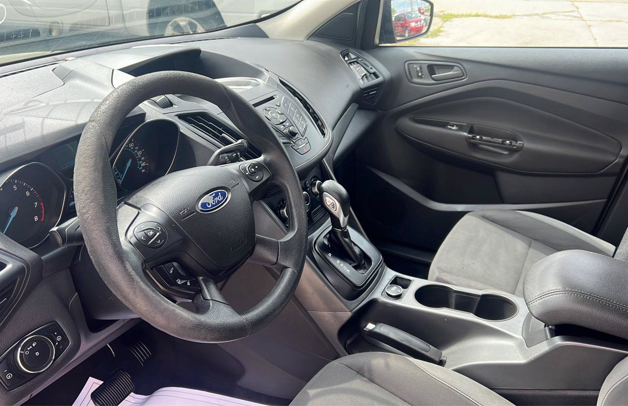 Used 2013 Ford Escape S FWD image 10