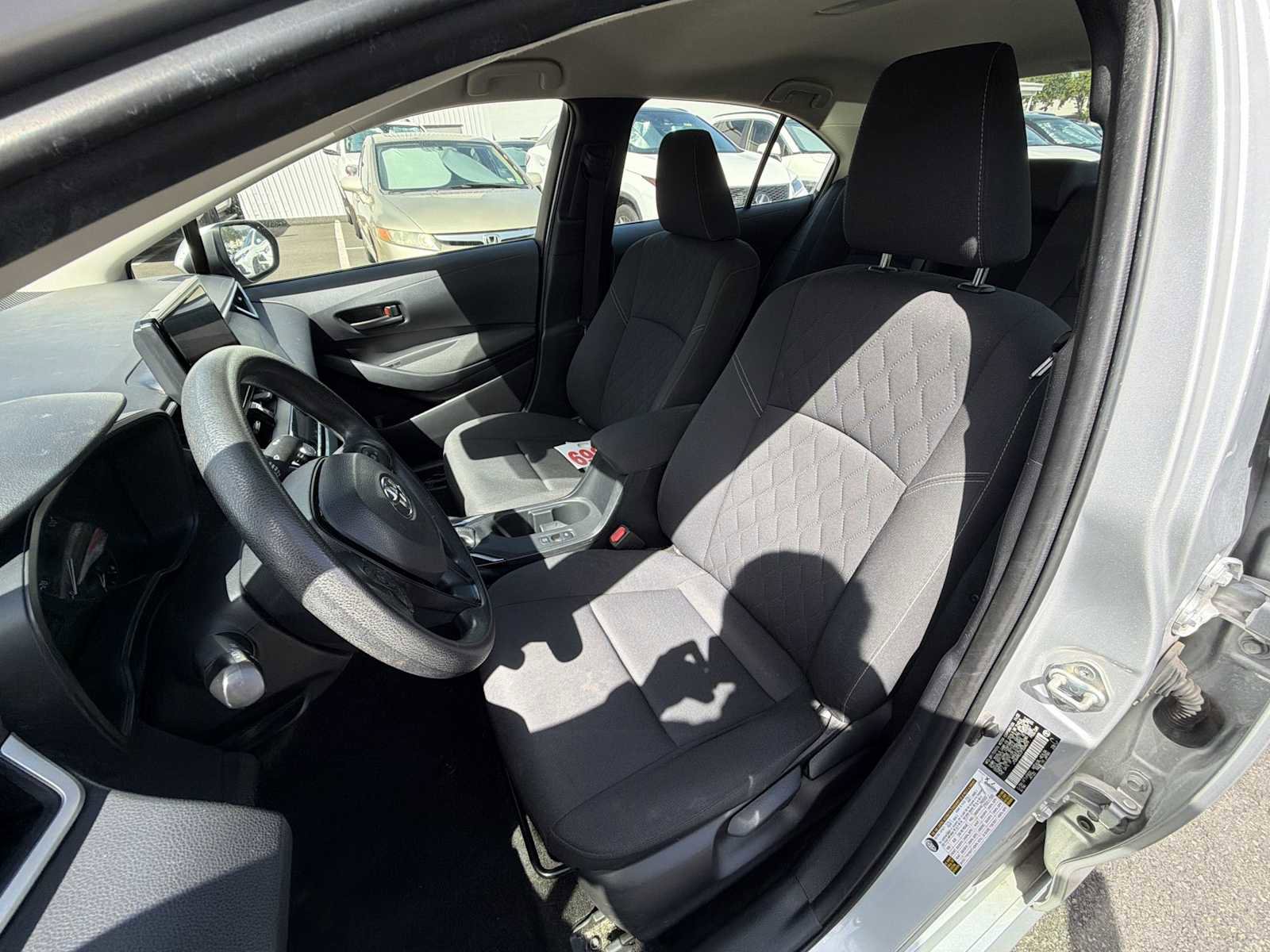 Used 2023 Toyota Corolla LE image 12