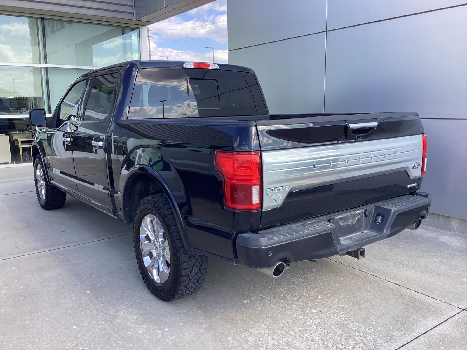 Used 2020 Ford F150 Limited AWD/4WD image 2