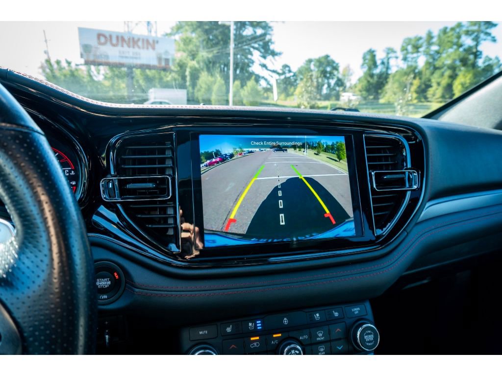 Used 2023 Dodge Durango GT image 27