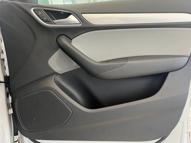 Used 2018 Audi Q3 2.0T Premium AWD/4WD image 17