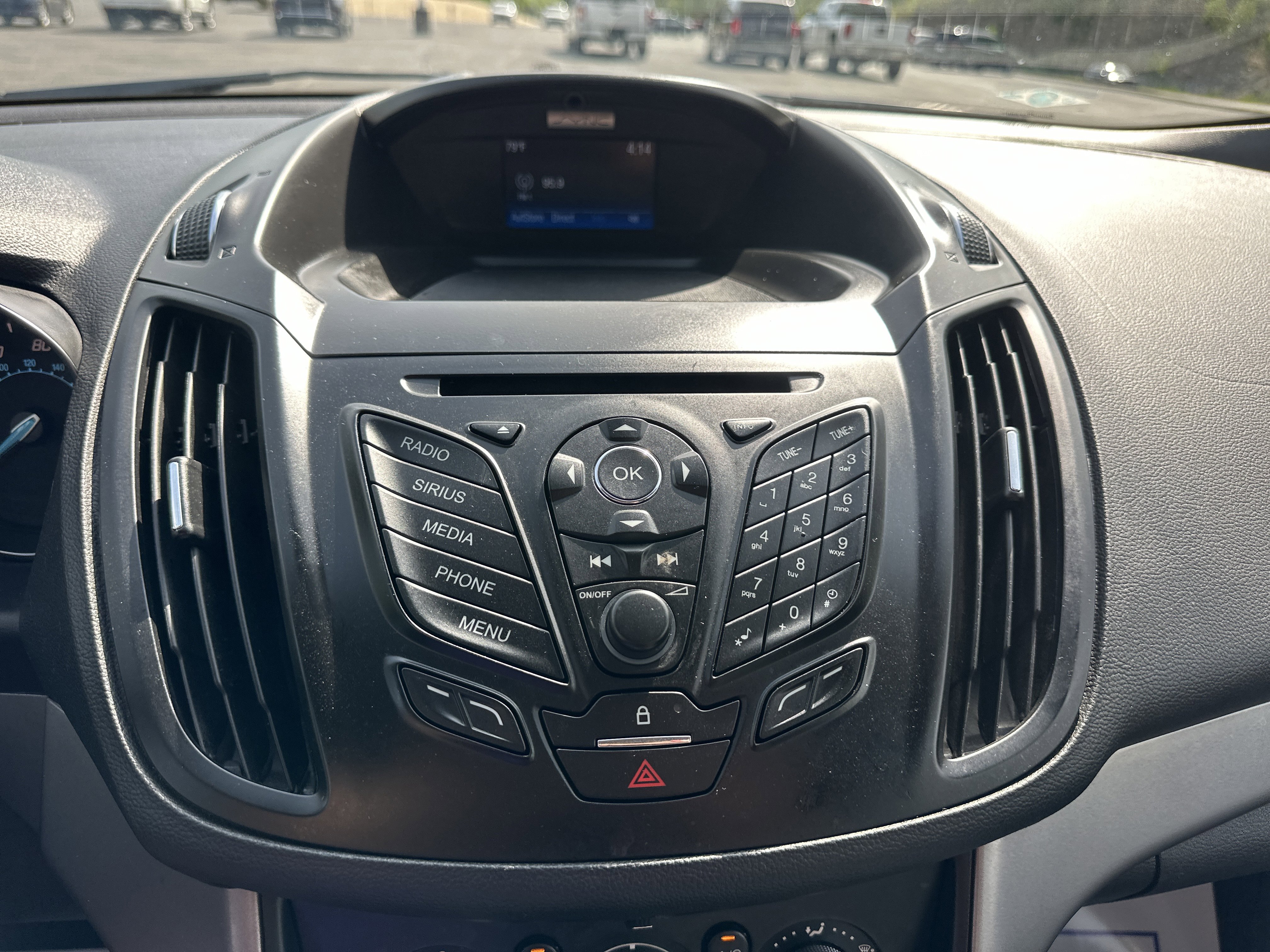 Used 2016 Ford Escape SE image 14