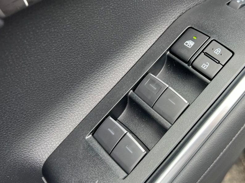 New 2026 Toyota Highlander Platinum AWD/4WD image 35