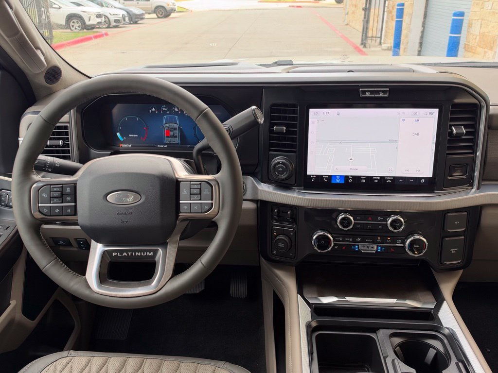 New 2027 Ford F250 Platinum w/ Platinum Plus Package AWD/4WD image 7