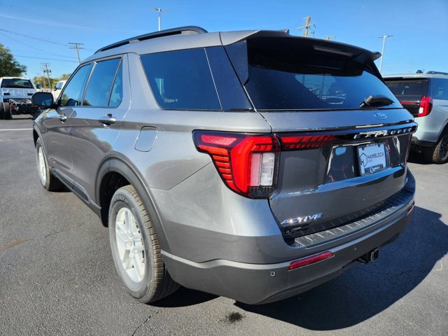 New 2026 Ford Explorer Active image 5