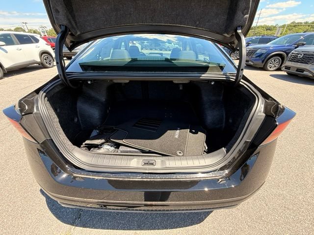 New 2026 Nissan Altima 2.5 SV w/ SV Special Edition Package FWD image 16