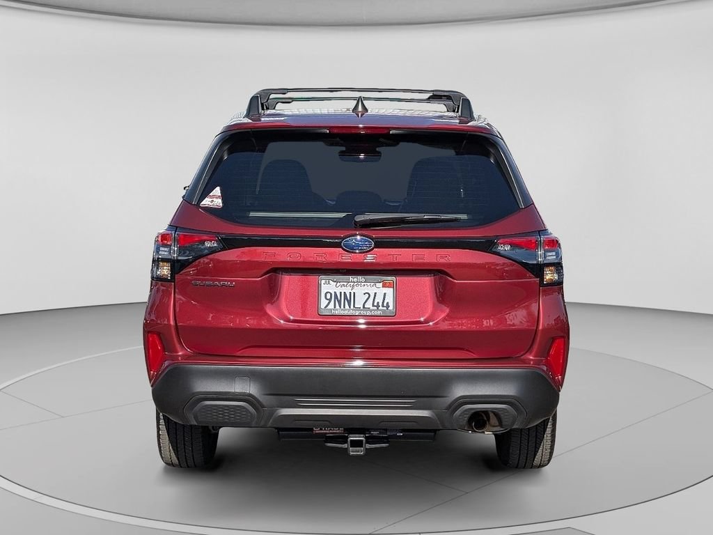 Used 2025 Subaru Forester Premium AWD/4WD image 14