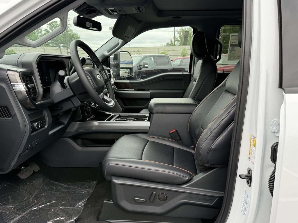 New 2026 Ford F250 Lariat w/ Black Appearance Package AWD/4WD image 10