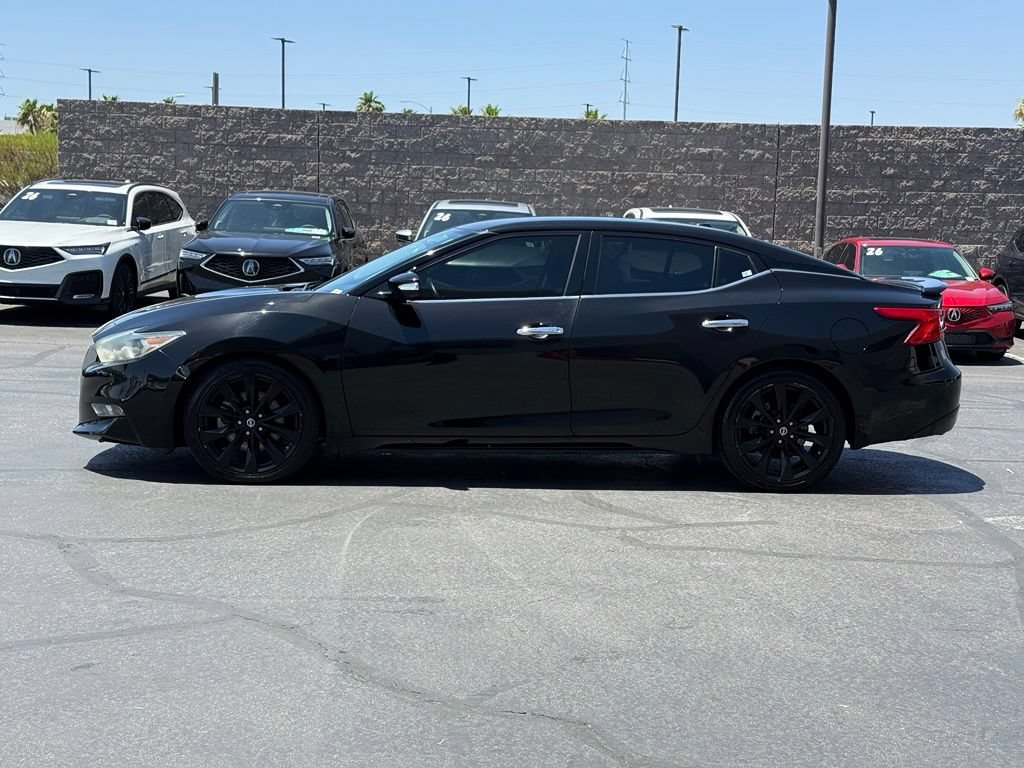 Used 2017 Nissan Maxima SR w/ Midnight Edition FWD image 8