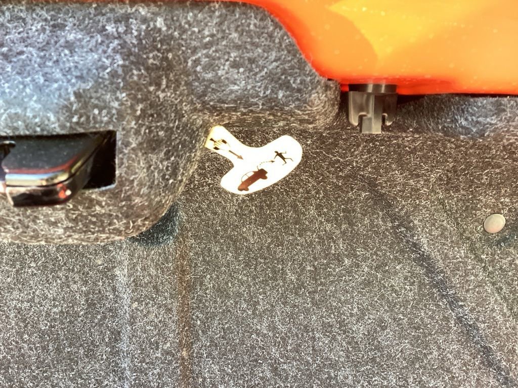 Used 2019 Dodge Challenger SRT Hellcat Redeye image 12