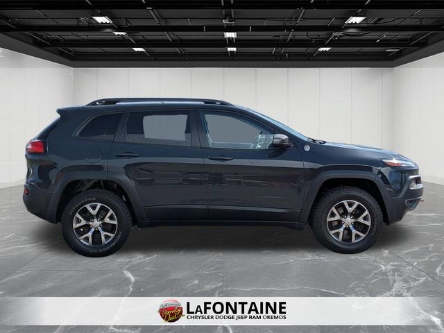 Used 2017 Jeep Cherokee Trailhawk w/ Cold Weather Group image 6