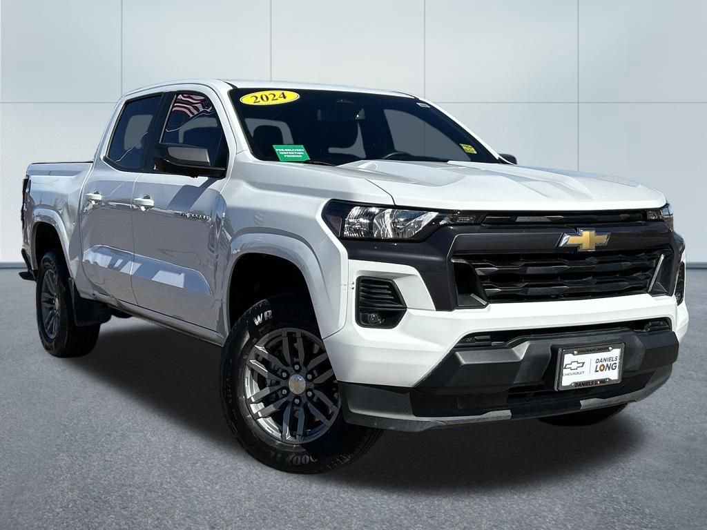 Used 2024 Chevrolet Colorado LT w/ LT Convenience Package II image 34