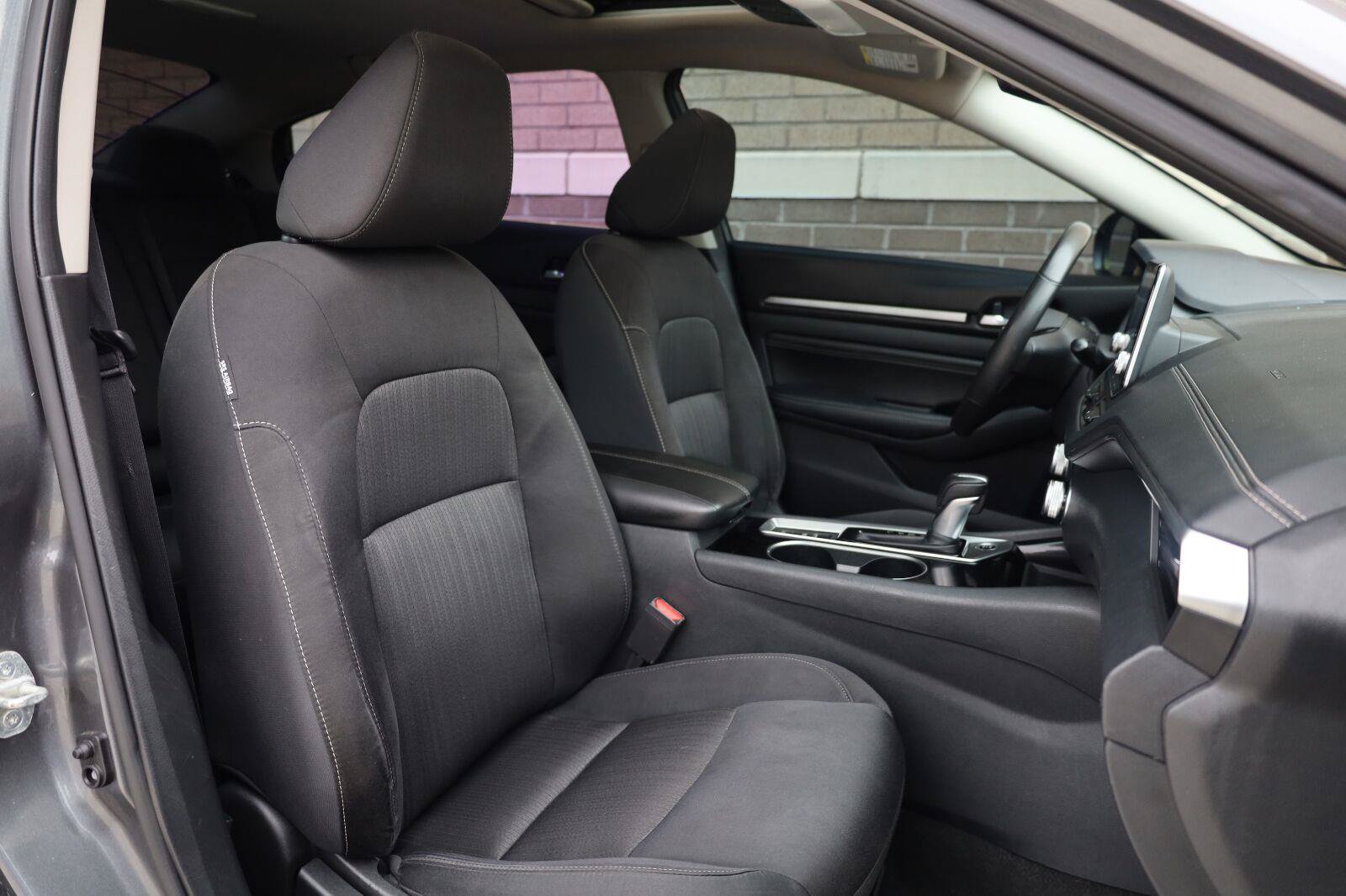 Used 2021 Nissan Altima 2.5 SV w/ SV Premium Package FWD image 28